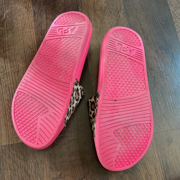 APL Women’s Iconic calf hair slides, size 7 - Picture 2 of 5